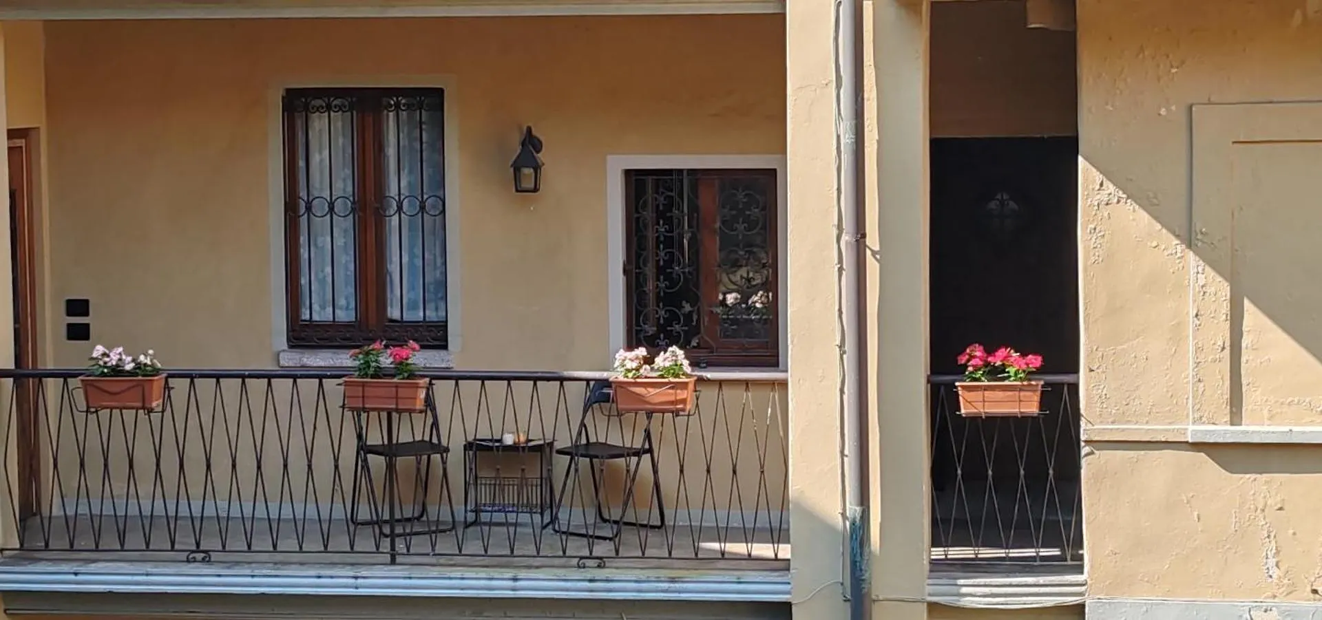 Nella Corte Dell'Oste Brinzio Appartement